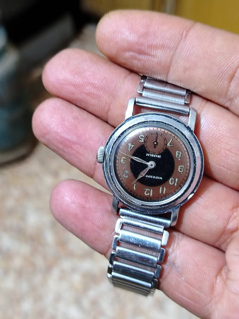 للبيع ساعه للبيع شرط سويسري تكويك نضافه تامه توصيل اي مكان


**إذا كنت صاحب هذا الإعلان وتريد حذفه لأي سبب، رجاءا أرسل رسالة إلى الدعم الفني**