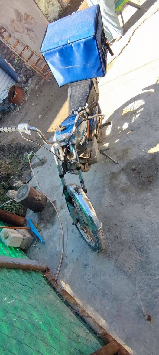 اربعه كير كلك كلك نضافه كدامك الدراجه حلوه ما عايزه شي نعومه وشلعه ومعدل   مكينه خرسه دبلات كدام وره شغالات  السعر275وبيهه مجال قليل
نجف


**إذا كنت صاحب هذا الإعلان وتريد حذفه لأي سبب، رجاءا أرسل رسالة إلى الدعم الفني**