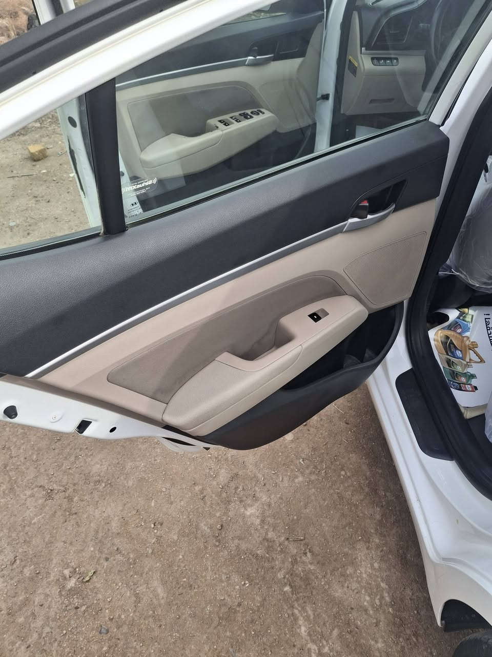 النتر موديل ٢٠١٩  وارد مريكي سياره جديده بيه قطعتين بابين  ولباقي ليبل واحد مكينه  وكير  بوضع شركه  تخم تاير  حداديه جديده   فول موصفات عده الفتحه  نضام قياده  مانع نزلاق  منضومه  زنون  دواخل  شركه  مكان سياره بابل القاسم سعره ١٣٠  وبيه مجال  ***********
