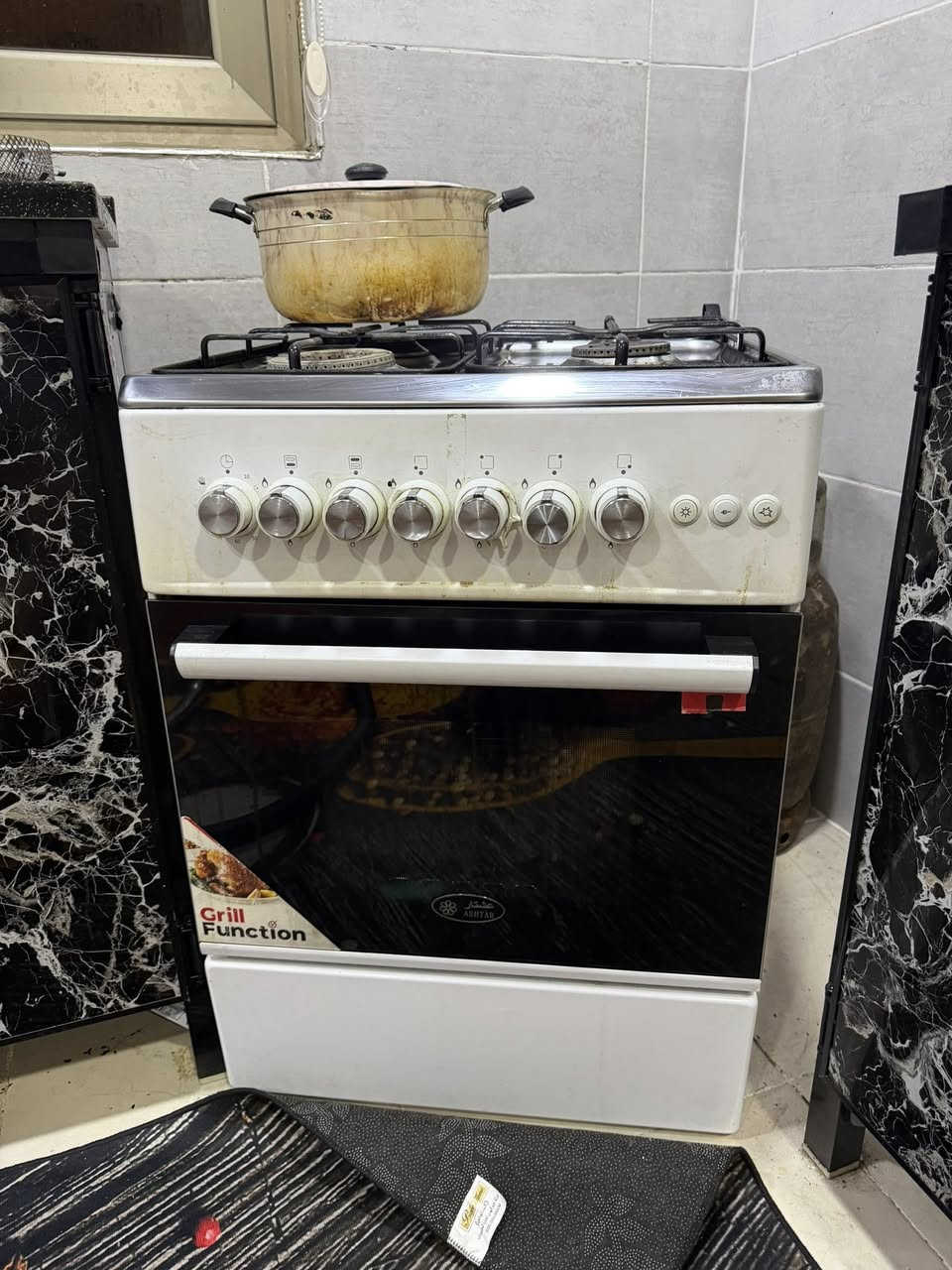 للبيع
مستعملات صار شهرين فقط
والكاونتر هو ومحتوياته 
للاستفسار اكثر دخلوا للخاص


**إذا كنت صاحب هذا الإعلان وتريد حذفه لأي سبب، رجاءا أرسل رسالة إلى الدعم الفني**