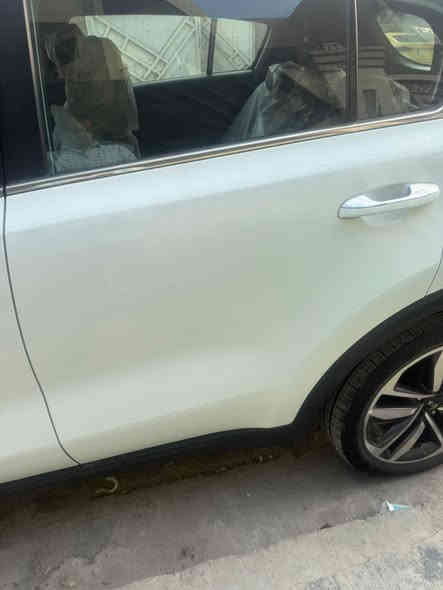 السلام عليكم من رخصة إدارة الكروب عندي سبورتج موديل 2020خليجي بدون صبغ ماشه 82 السعر 198 ورقه مكان بغدا د بلديات تلفون ***********
