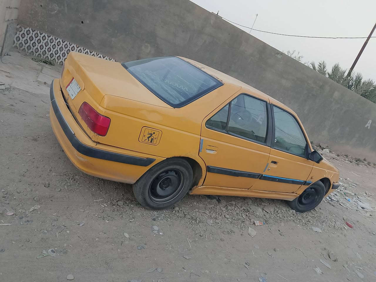 بيجو أكد محدثة بارص كير ومحرك كفالة تبريد شغال حدادة أمامية حلوة خلفية تعبانة راعي بيهة انطيك رقم الولد الخذيتهة منه هوه يوديك اله موديل ١٦ كشر شوفت العين بيهة لكاط خياس هيئة وغرامات عل ليشتري ب١٨ وبيهة مجال ***********
