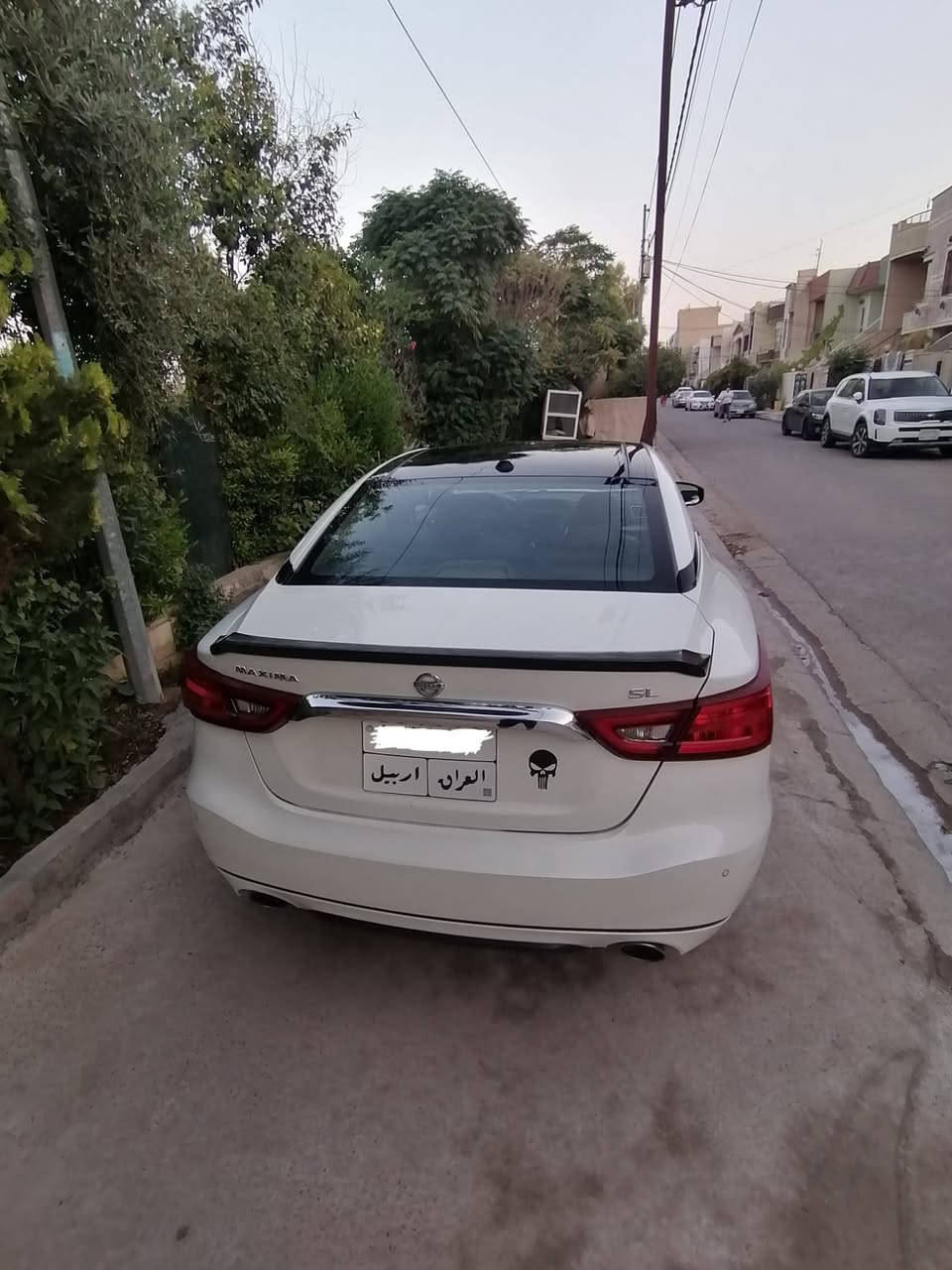 السلام عليكم …

((بيع فقط)) 

سعر 138 $  ورقه وبيها مجال 

عليها غرامة (( ورقه )) تنزل من السعر 

نـــوع السيــــارة : نيسان مكسيما 6 سلندر  300hp 🚀

المـــــــوديــــــل : 2018

المواصفــــــــات : SL فول ( بانوراما ، كشنات جلد ، كشن كهرباء ، كشن تدفئة ، تحكمات ستيرن جهتين ، رادار جانبي ، مثبت سرعة ، حساسات امامي خلفي ، مانع اصطدام ، تحذير الخروج من المسار ، تبريد قطعتين ، منافذ USB ، جام أوتو ، ماوس تحكم شاشة ، نظام كار بلي ، وضعيات قيادة normal , sport ، أشاير بالمري ، لايتات LED .

لـون الســـــــيارة : أبيض 
 

عدد الاسطوانات : 6سلندر 

ألــــــــــــــــــوارد : امريكي

رقــــم اللوحـــــة : اربيل -

ألملاحظــــــــات : السيارة بيها 2 قطع صبغ ( چاملغ امامي وباب سائق ) يعني السيارة ( أمامي و خلفي كبس بدون حوادث) ، گير محرك شاصي مكفولات شرط الفحص

مكان السيارة أربيل

موبايل + واتس ئاب + فايبر : ***********
