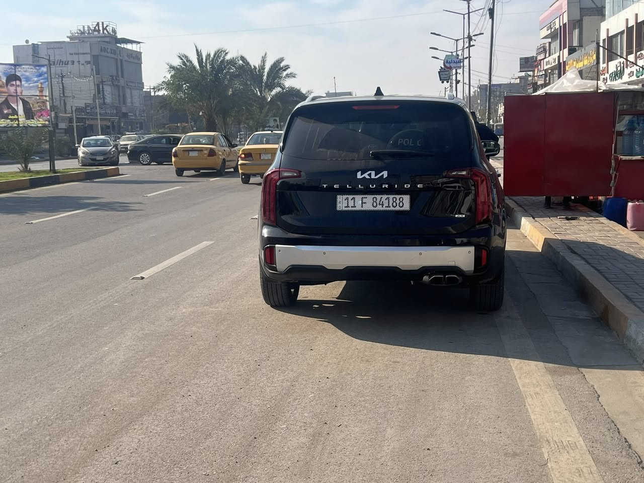 كيا تلورايد موديل 2024 
ماشية 8000
السياره بيه فقط مقدمه البنيد صبغ 
موصفات. S 
فتحه 
كشنات تدفه 
كشن السايق كهرباء 
كراسي. منفصل VIPاسود 
ستيرن رجاج 
كراسي الخلفيه اوتو 
توقف ذاتي 
شحن وايرليس 
شاشه متصله 
ويل 20 انج
السعر 295 
عنواني بغداد 
***********
