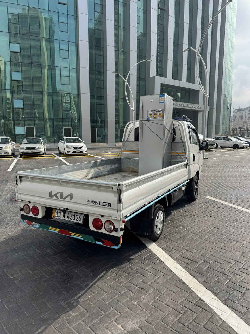 3000 هزار ساغ ساغ ساغ  ته زه ده خيل بؤ كيا 2012 بيلاد دوبيى رقم دوبارة سنوي بلاستيك زور كمش روشتيه مەکینە گیر ئەکسل کاملی بەشەرت سەیارەکە ٥ دوگمەیە کوشن طيارة وهیترە ويل كب بيلاد ئاوێنە شفت و هیتەرە  سەلیە   ناو بۆدی بیلادی صفرة تێێدایە وه   بریکی بەستروە ئیستۆپی دواوەو پێشەوە جاکراوە ئیستاپ  کامل جایز کراوە بۆ ژێر ئیش به بي يك دينار مصروف شريكئة له جؤاني 
*********** واتساب 
نونيشان هولير فرمان بران
