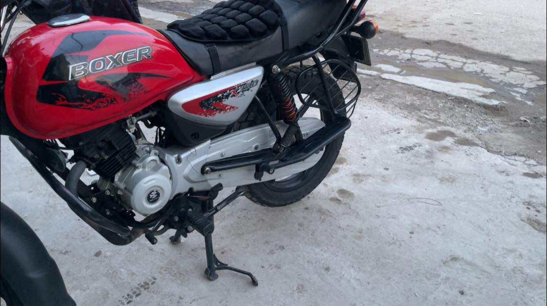 بوكسر 2023
سلام عليكم بوكسر جبلي 2023
رقم وسنويه الدراجة خير 
بيه خيط تبخير الدراجة خير من الله 
2000وبيه مجال حك الجيه ***********
