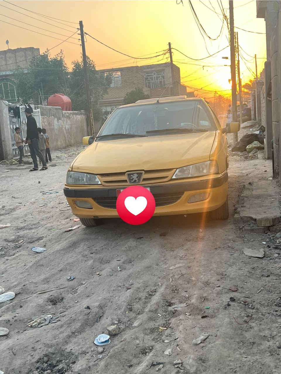 السلام عليكم بيجو بارص للبيع سياره حلوه  هيه وغرامات مصفره سنويه جديده جاملغ لصدر مبدل فقط مكان بابل شارع ٨٠  رقم بابل  ( ***********)
