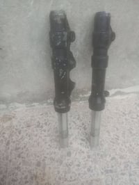 دبلات سكنز • جبلي امامي • بلاديات