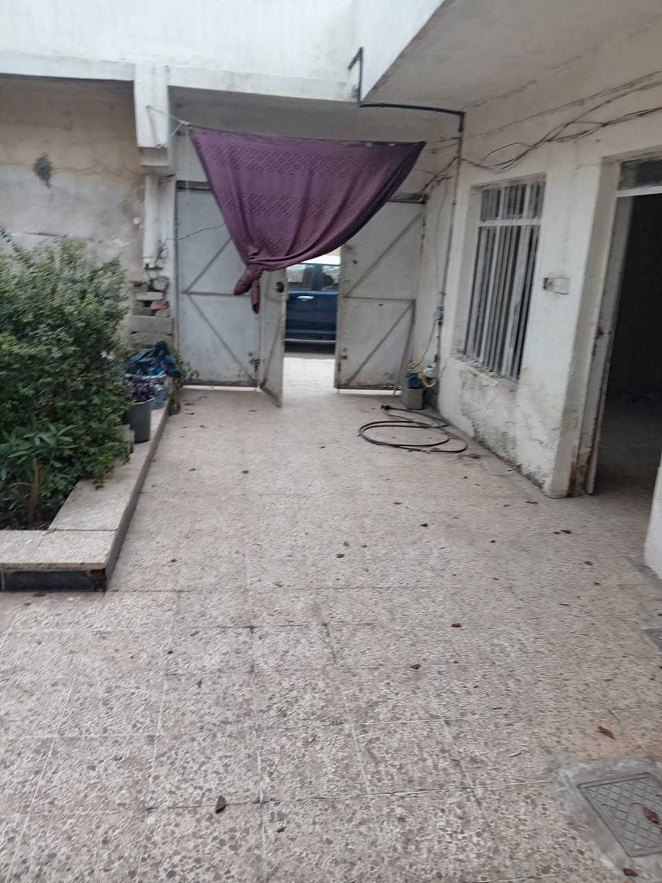 ،،،🏫،،،   بيت ،،،🏤،،،للايجار حي البكر شارع المنظمة
(مساحه200م) غرفتين هول استقبالين كاشي سقوف ثانوي 
للاستفسار الاتصال على الرقم☎️📞
***********
او مراجعة مكتب🏡 المازن  ♏ حي البكر شارع المنظمة قرب مركز التاميم
