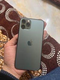 آيفون ١١ برو • ٢٥٦ • بطارية ٩٠٪