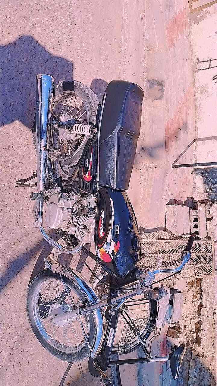 سلام عليكم دراجه اربعه كير مديل 23محرك شاصي 22قطرت لحيم ما بي تجي تفحص وتروح تراجه كل نقص ما بيه تخبل كفيلكم الله كلك كلك كلك كفاله من سرقه مكاني كربلاء الطاقه 17 سعر 350 وبيه مجال هاذ رقمي ***********
