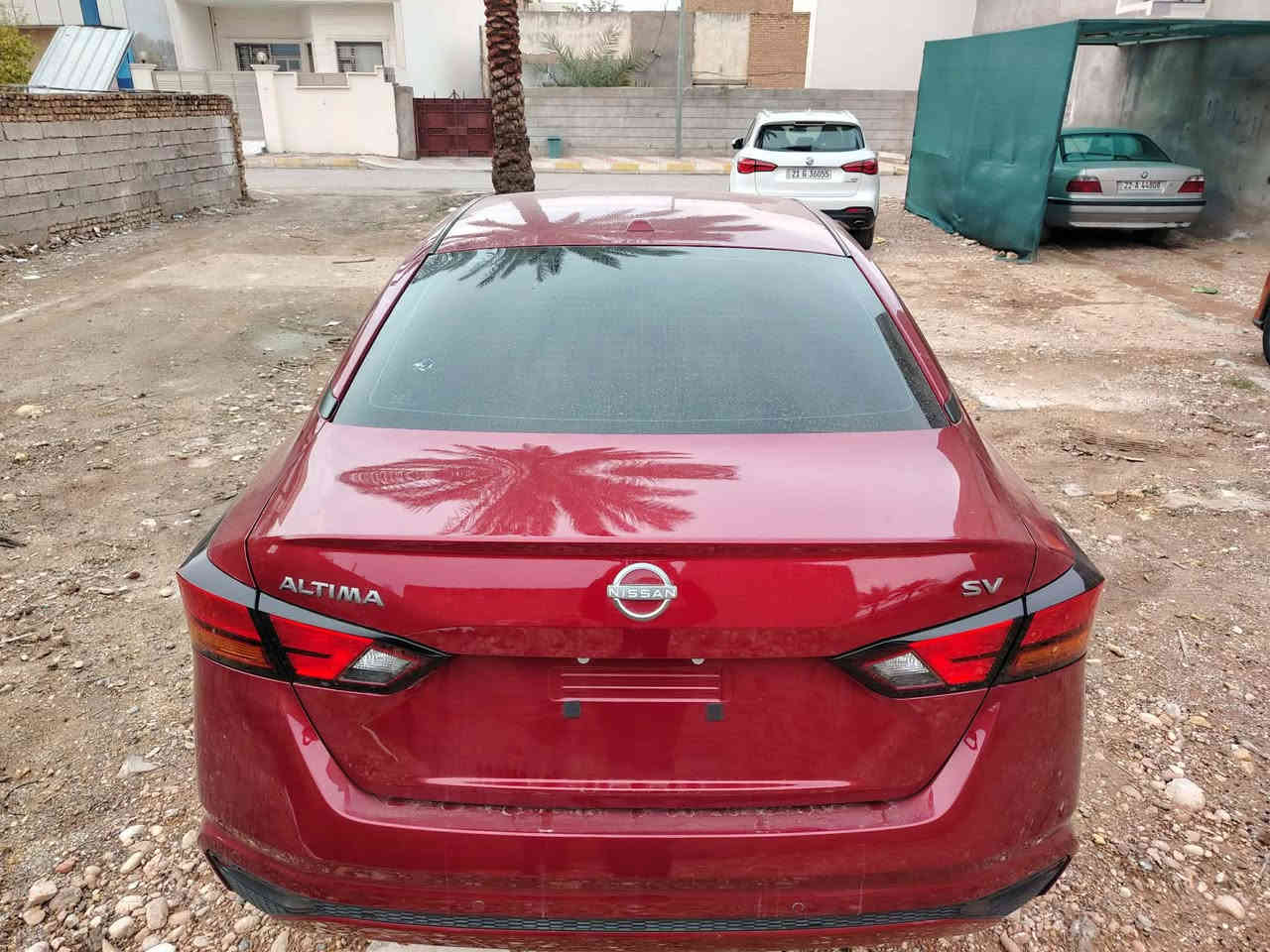 السلام عليكم 
نيسان التيما 
موديل 2024 
للبيع 
مواصفات sv
رادار امامي 
رادارخلفي وجانبي،
حساسات خلفية
لايتات زينون بلاد ،
تحكمات استيرن ، 
تشغيل عن بعد ،
داخل خشبي ...
لون ماروني 
دفع امامي / بدون فور ويل المرغوب
محرك 2،5 بدون توربو المرغوب 
رقم كاتي  بعدها بيها شهرين 
يترقم شمالي 
ماشية 10 الف ميل 
بدون صبغ  
بدون تبديل 
بدون بارد 
كلين فقط دعامية تبديل 
رقم 
الشاصي :-1N4BL4DV7RN343715
گير ،محرك بشرط 
سعر 170  و بي مجال
عنوان السيارة  ديالى - خانقين. 
***********
