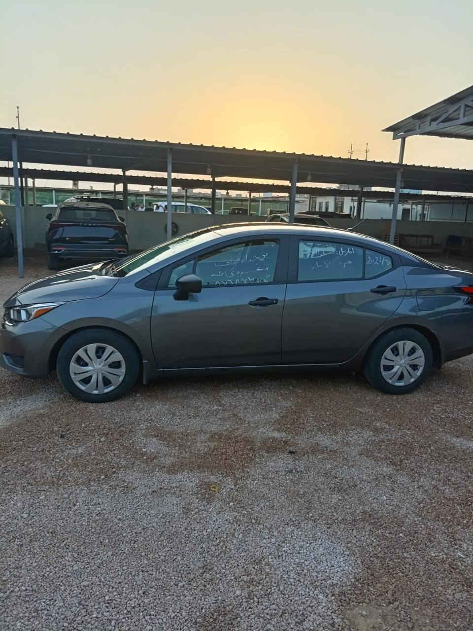 نيسان فيرسه
موديل2024
رقم انبار معوقين
وكالة عامه
حادثه قطعتين
جاملغ وربع البنيد صبغ
داخل العراق ماشيه 24 ميل
محرك 1600 دوش
مكانه الرمادي 7 كيلو 
الرقم ***********
ترهم مراوس فورتي كورولا 
السعر 125 ورقه
