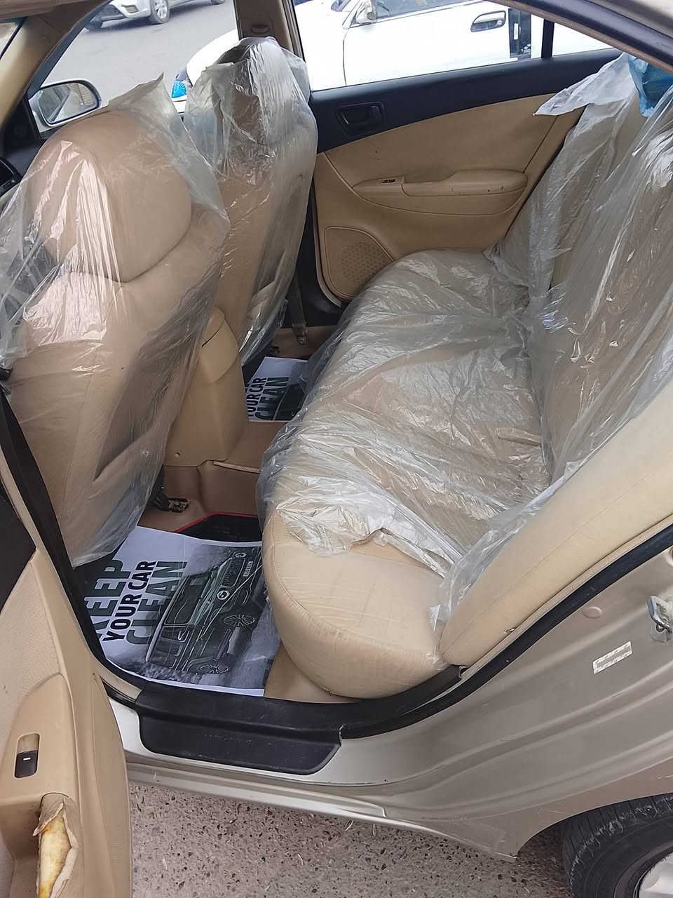 اسلام عليكم اخوان
سياره سوناتا للبيع وارد امريكي 
ظررها حلو بس جاملغ تريشه موديل 2009 مكينه 2400 سياره جاهزة وحلوه يعني جديده
ولل استفسار عن السياره يرجه الاتصال 
***********
***********
