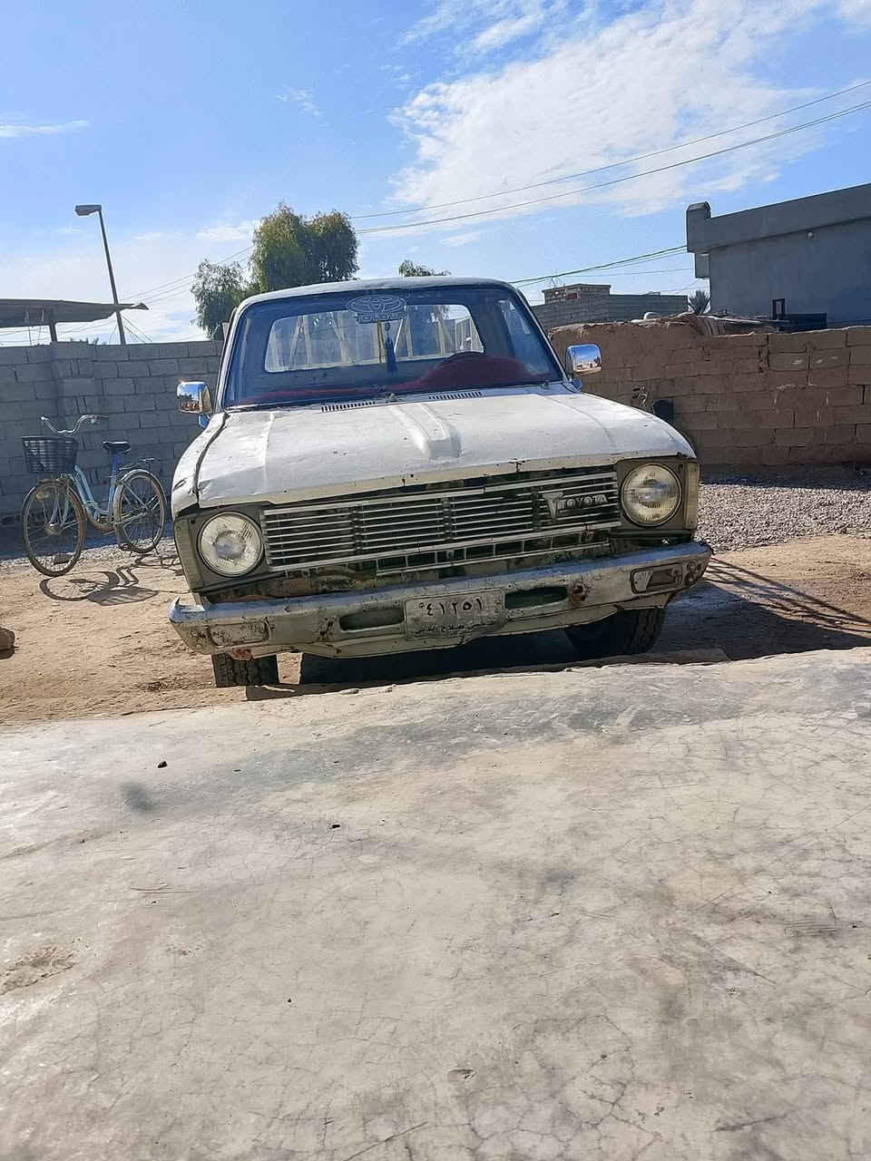 السلام عليكم  
بكم ثمانين مسقطه للبيع  السعر 11وبيها مجال 
للاستفتسار ***********
