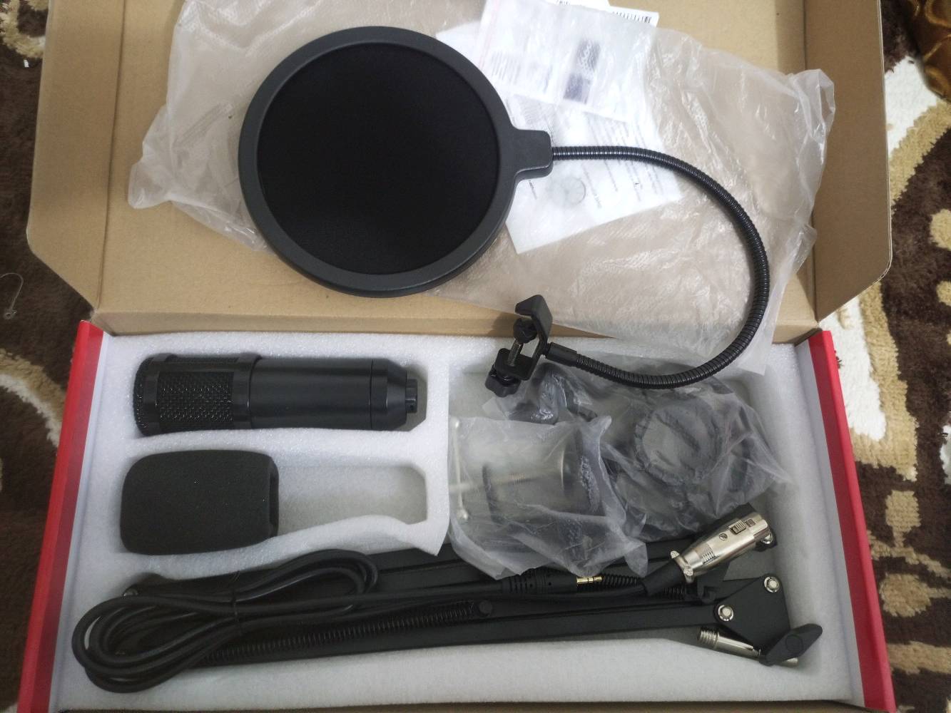 مايكرفون احترافي جديد