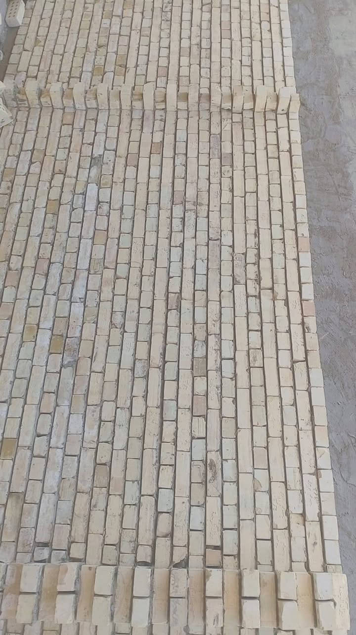 خلفة بناء متفرغ حاليا ارضي400 طابق اول 525 عمل درجة اولئ ملتزم بلموعد فلوس ماخد الئ يعجبك الشغل 
***********

يابة خطيه ابن فلوجه يدور شغل لئي عنده بناء لا يقصر ويا ابن الدوره يابة 🤲 

دبوسي 😜 وراشي 😜💯
