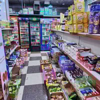 سنتر للبيع • البصرة القبله • شارع المدارس