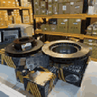 عرض خاص   لاندكروزر من موديل ٢٠٠٨ حتا ٢٠٢١  افلنجات امامي  ديسكات امام...