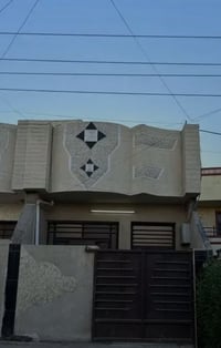 الغزالية شارع مدير الامن • ٨٠م • غرفتين