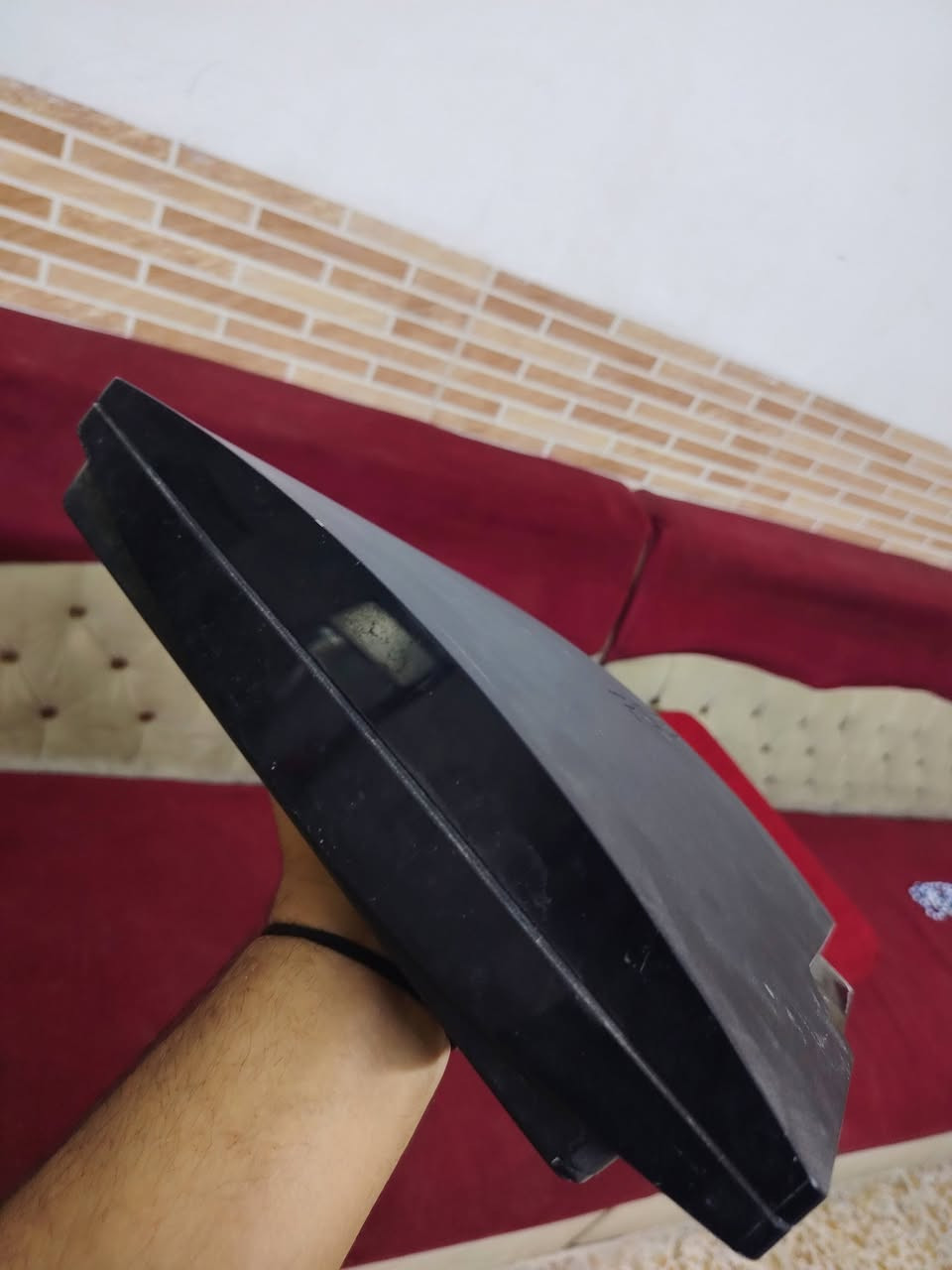 السلام عليكم
بلي ثري لوك ستيكر كامل ملحقات واير HDMI واير Power تشغيل يدات ثنين وحده اصليه وثانيه تجاريه الجهاز نظيف مال جناي ماداخل تصليح أبد ولا تنظيف يشغل اقراص ويشغل العاب ع الهارد الجهاز مهكر نسخة الهين تگدر تضيفله مكاتب تجي ويا كل نسخ بيس 18 ، 14 ،13 ،2008 وكلهم عربيات كل اجزاء انتشارتد كل اجزاء اله الحرب وبي تقرببا ً70 لعبه وكلهم قويات وشغالات يجي وي َ البلي هاردين واحد 500 گيگا حقيقي وثاني 320 گيگا وبيهم مجال الهاردات تخلي بيهم العاب...
البلي جاهز وتاخذه ع الفحص
 عنواني كربلاء
وهذا رقمي ***********
