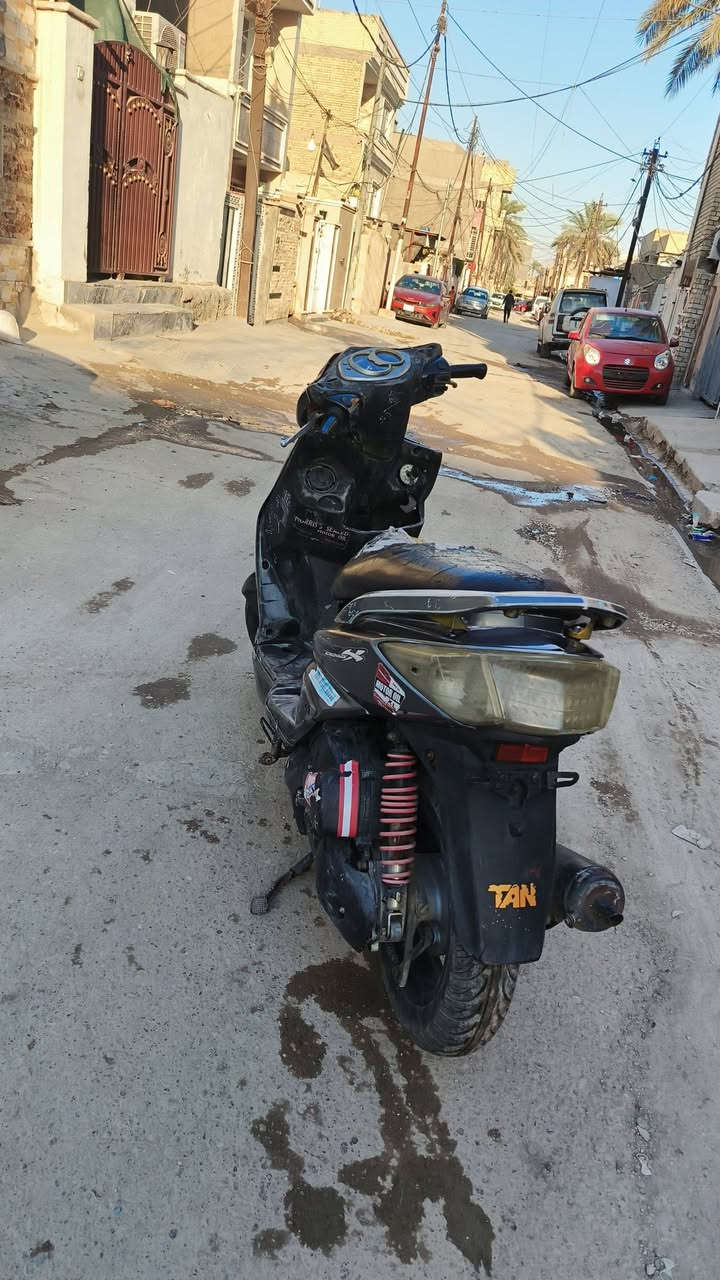 السلام عليكم دراجه سكنس فحل للبيع الدراجه شغاله والكهربائيات شغاله بس ابيع كوم حديد السعر 350وبيها مجال قليل


**إذا كنت صاحب هذا الإعلان وتريد حذفه لأي سبب، رجاءا أرسل رسالة إلى الدعم الفني**