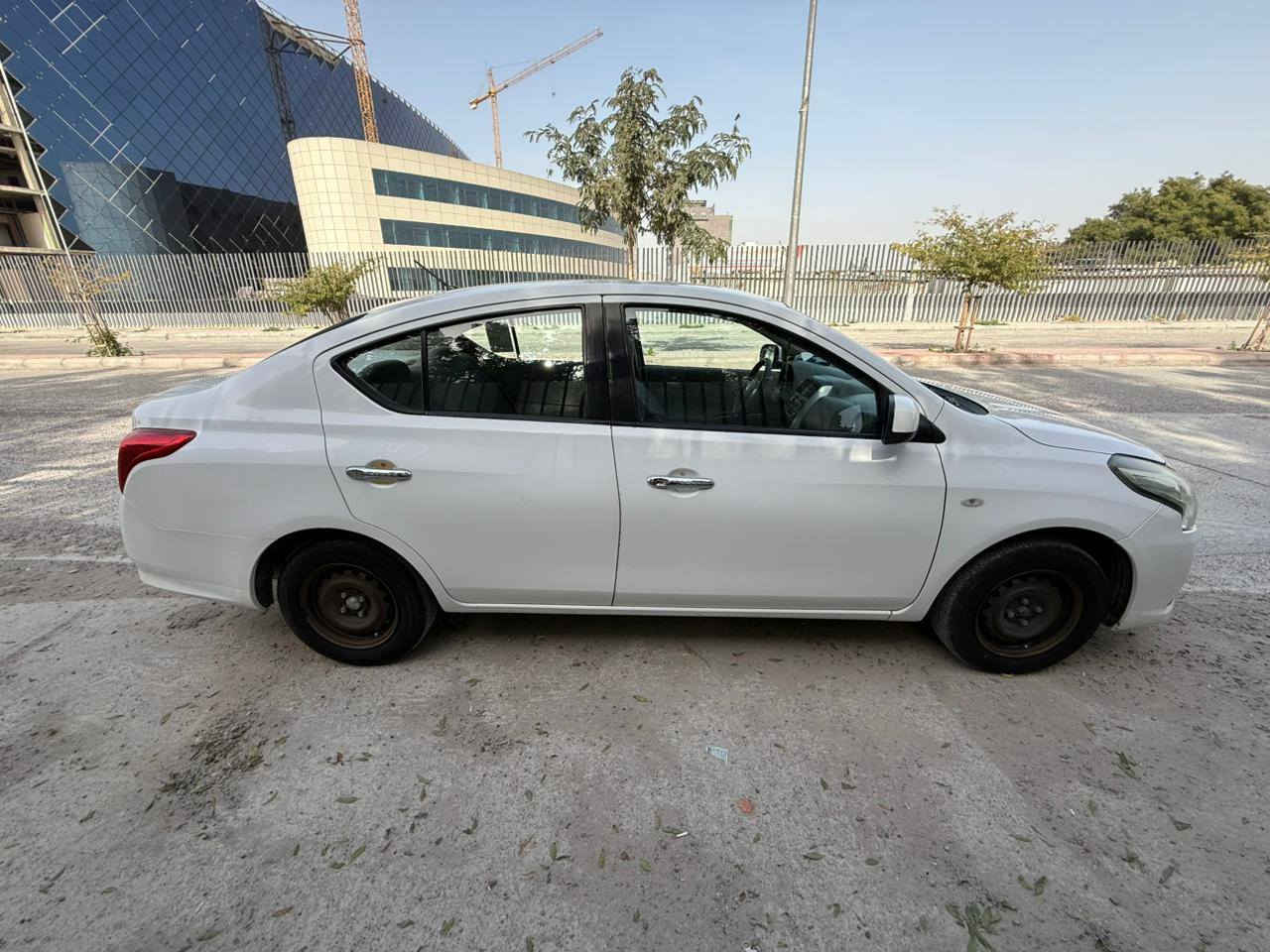 السلام عليكم سيارة صني هندي موديل 2020 ماشيه 87 السيارة كلش نظيفة
 السعر 116 وبيها مجال 
الهاتف : ***********
بغداد / مدينة الحرية
