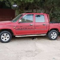 هايلوكس • ٢٠١١ • بغداد الجديدة