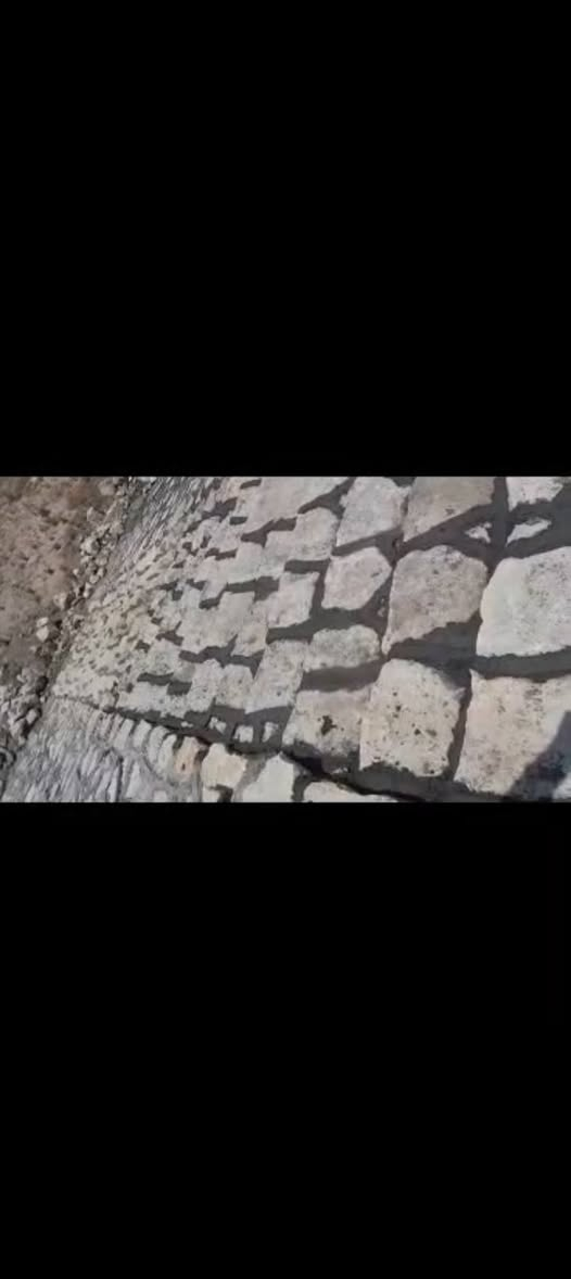 مستعدون لعمل التكسيه الحجريه مواد وعمل بادارة ابو حسن ملاحظة العمل استلام مهندس الكادر متكون من 15 خلفه للاستفسار الاتصال على الرقم  ***********
