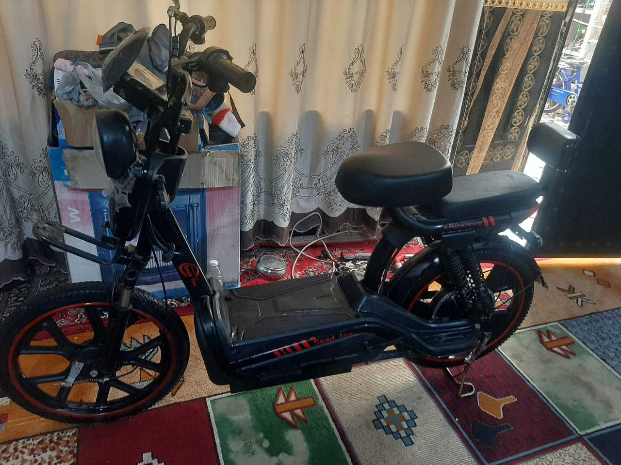 دراجه شحن بطاريات جدد قبل سبوع مشتريهن دراجه جديده سعر ٣٠٠ بيه مجال عنوان بصره حي بغداد المجلس محافظه رقم هاتف  *********** واتساب
