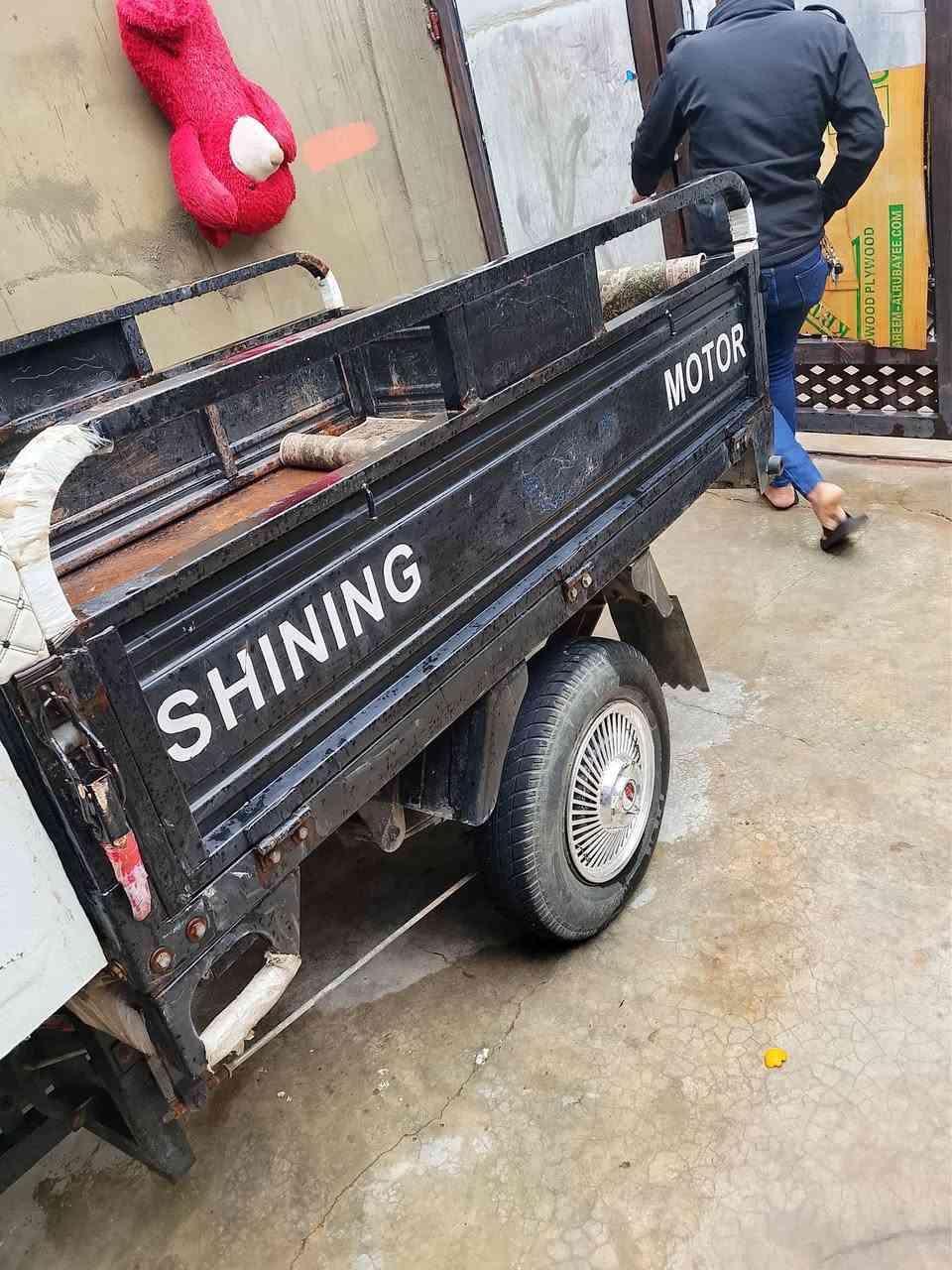 سلام عليكم ستوته موديل 2021 فحل عالي شاخوان السعر مليون و300 *********** عنوان كركوك قادسيه الثانيه قرب حديقت السلام
