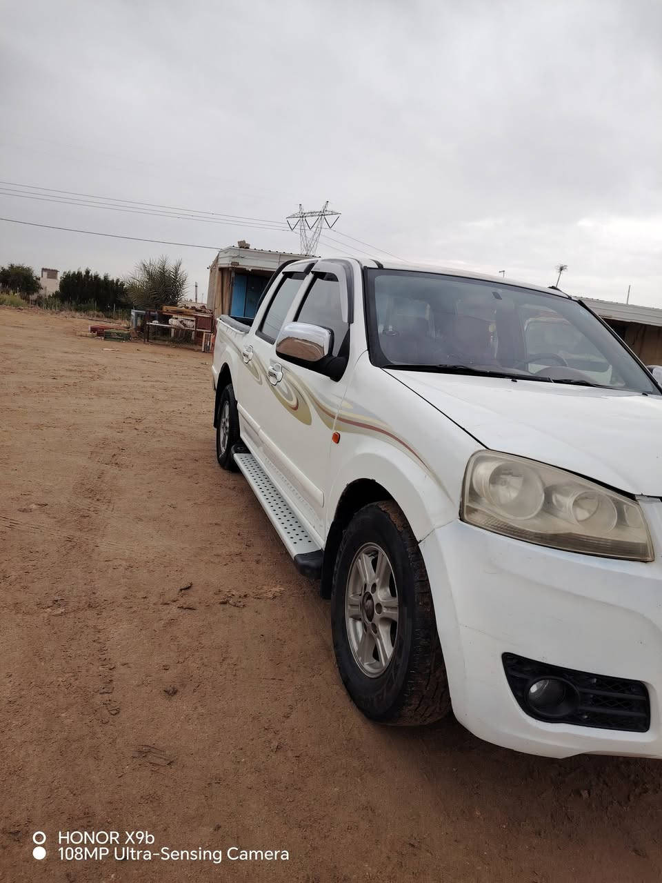 سلام عليكم كريت للبيع موديل ١٤ مكينه كير  حداديه ودخم تاير كهربائيات كلها شغاله تبريد ثلج سياره خير من الله سياره كفاله عامه ما عدا البنيد بيه بارد رقم ميسان سنويه ال ٢٠٢٨ راعيه يمي ابن عمي السعر 70 وييه مجال المكان ناصريه بين الشطره والغراف تصل على الرقم  ***********
