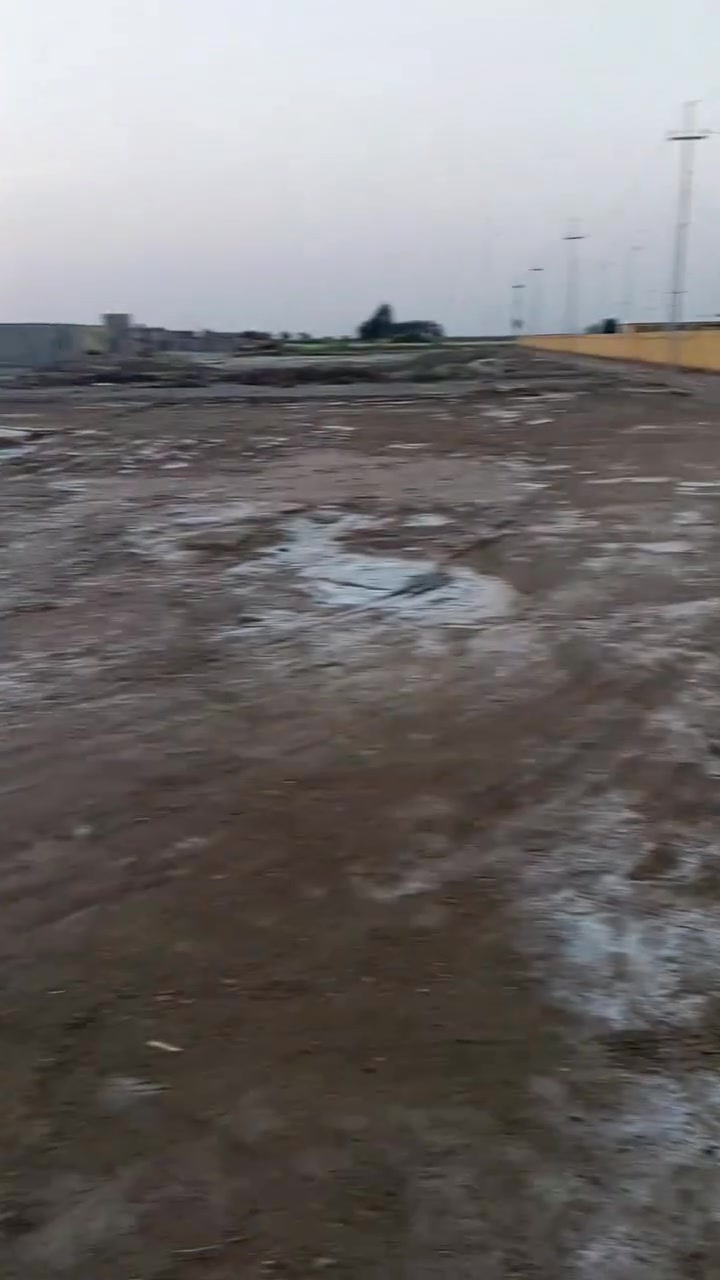 نص دونم للبيع زراعي على طريق أبو الماش يم شركة وجه 22 ونص ونزال 72م الاتصال ***********
