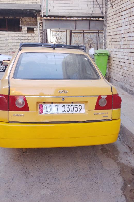 السلام عليكم سيارة شيري كوين موديل 2010بيهة صبغ جاملغين خلفيات رقم انگليزي اب اسمي مصفرة هيئة وغرامات سنوية لل2029  مكاني بغداد السيارة نظيفة وجاهزة الشراي يتصل ع الرقم *********** غير متواجد ع الفيس والوات ساب السعر 25 ورقة بيهة مجال شي بسيط
