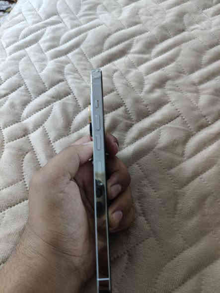 السلام عليكم جهاز ايفون 13برو ماكس ذاكره 256وبطاريه 88بلادي لامرفوعه ولا شي ع فحص جهاز أمريكي سعر 725وبي مجال مكاني بابل الحصوه 
(***********)
