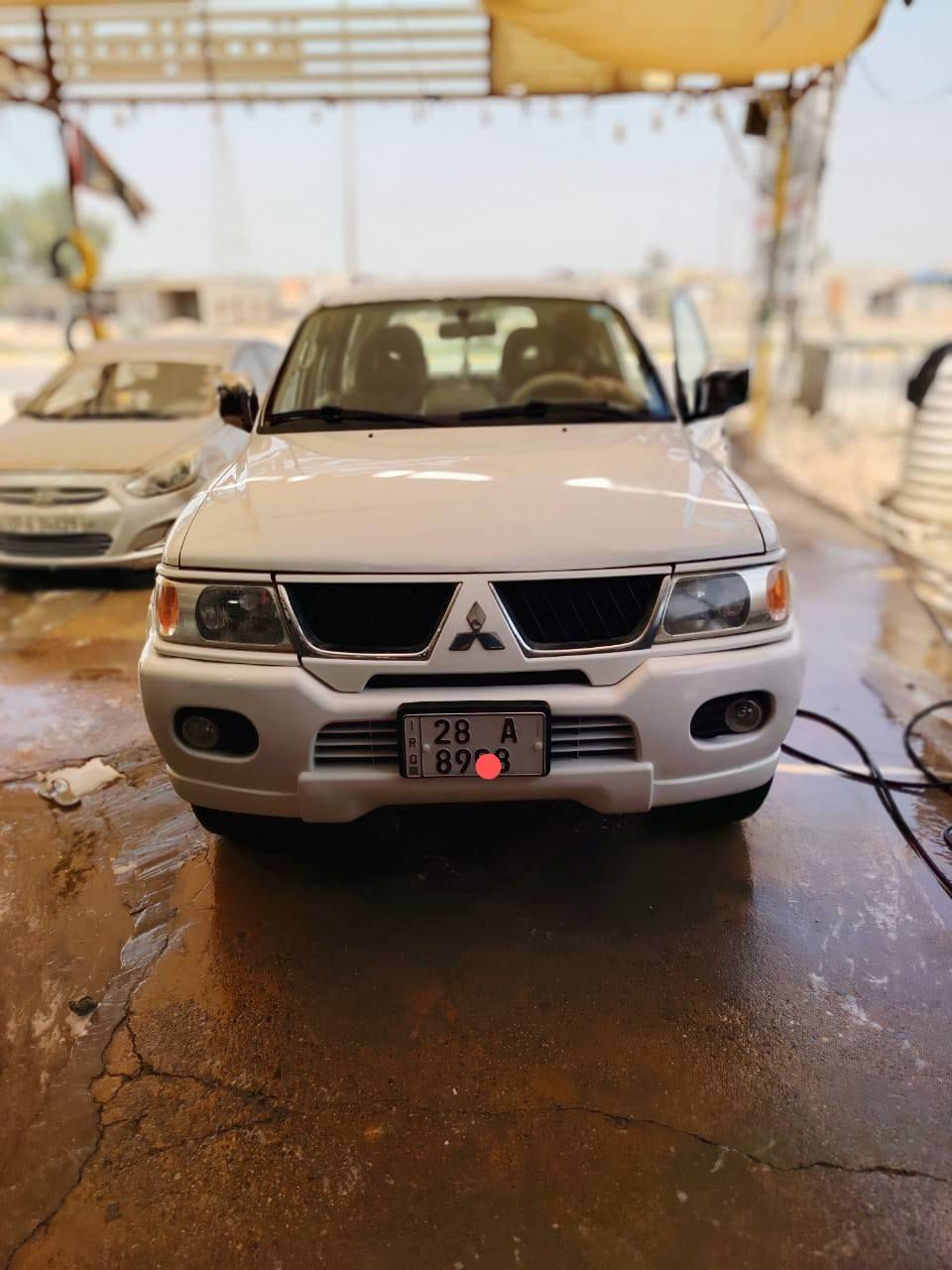 ناتيفيا ٢٠٠٨ خليجي محرك وكير مكفول
كشر مكفول من المعجون وصبغ بيها بارد باب السايق شخط قليل وخشم البانيد بارد هم لا معجون ولا صبغ والباقي بلاد حداديه ٨٠ ب ١٠٠ تخم تاير جديد كهربائيات كله بلاد دواخل ولا زلغ بيها شركه مانقصها شي ترايك اي مكان بأسمي شخصيآ
السعر ١٠٥ مراوس هم اراوس 
*********** ديوانيه
