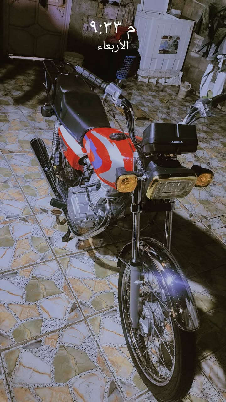سلام عليكم  شباب
دراجه يراني  نامه  اللبيع 
مكان  ميسان  
شراي  يتصال  على رقم  ويوجد واتساب  ***********
سعر 850وبيه  مجال
