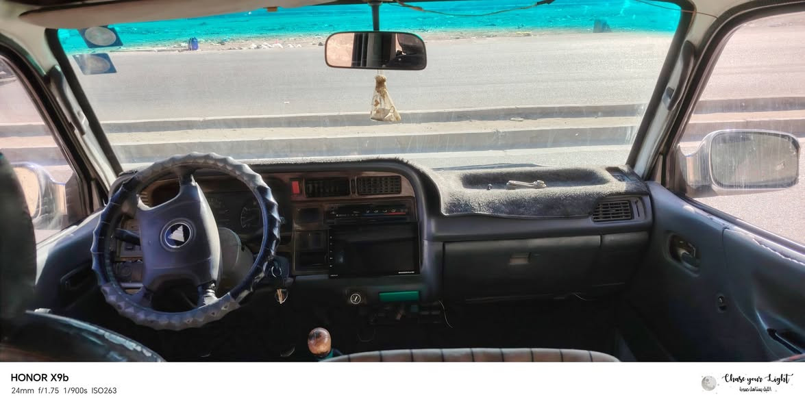 سلام عليكم فيتون الوان الفين ثمانيه رقم انكليزي سنويه. انتهاء ٢٠٣٠  شرط تحويل ثاني يوم بسمك سيارة نضيفه تخم تاير جديد كشره حلوه المكان بغداد العبيدي ***********
