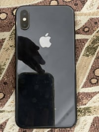 آيفون X • نبدل • بلاي 4