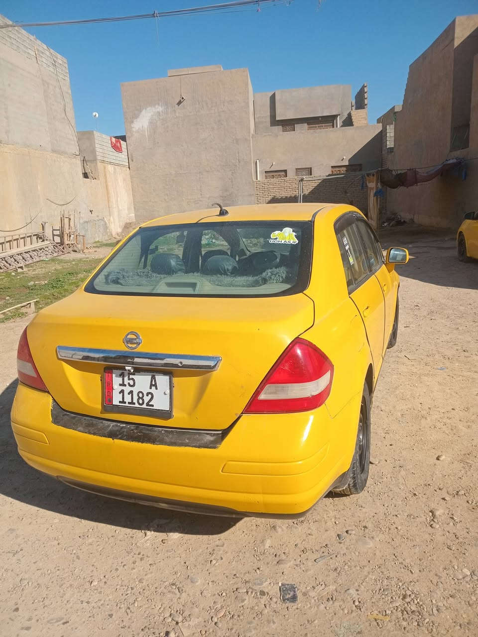 نيسان تيدا ٢٠٠٨ سيارة جاهزة السعر ٦١ وبيه مجال للاتصال ***********
