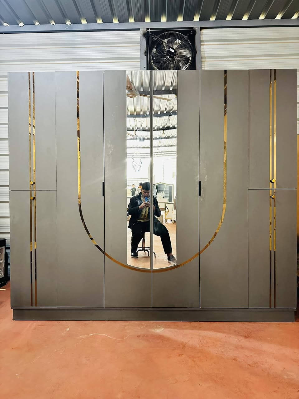 غرفه ترڪي مستخدم 💗
6قطع 💗
نضافه 95بل💯
نضام ابواب💗 
نضام هايدروليك 💗
السعر  550قفل 💗
مع شد🪛 ونقل 🚚  مجاني💯💯💯


**إذا كنت صاحب هذا الإعلان وتريد حذفه لأي سبب، رجاءا أرسل رسالة إلى الدعم الفني**