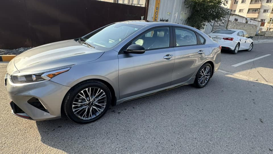 السلام عليكم فورتي موديل ٢٤ gt line مواصفات فتحه بصمه تشغيل عن بعد  تبريد منفصل بصمتين ماشيه 1500mail زيرو السعر 165 

***********
