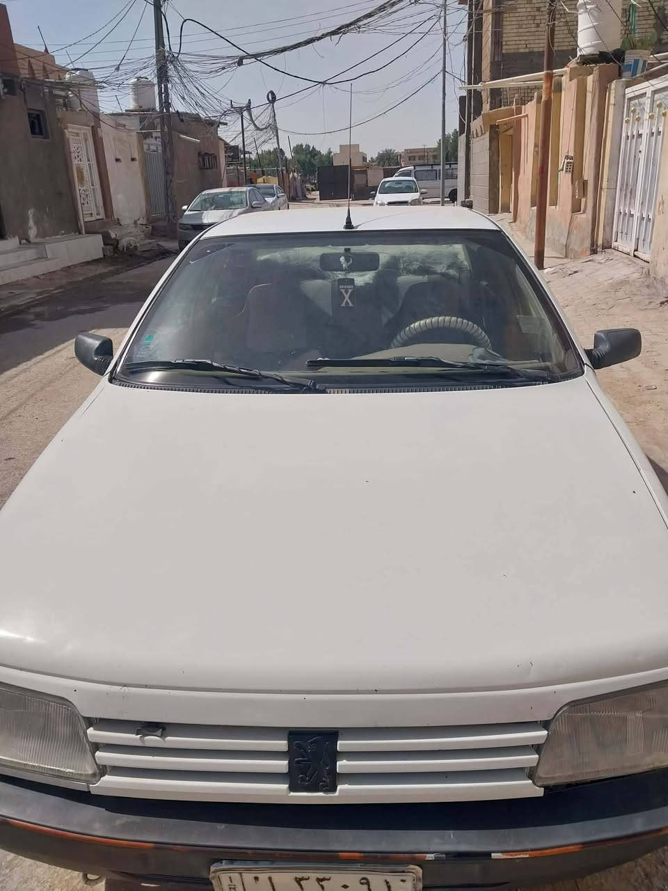 بيجو روى ٢٠٠٩ نجف سنويه لل ٢٠٢٧ مكفوله من التبديل والصبغ بيهه بارد جاملغ الامامي جهة السايق مكينه جديده كير مكفول حداديه وسط تدفئه تبريد بلادي مداور ثاني يوم 28 وبهيه مجال*********** الاتصال علئ هذا الرقم مكلف بنشر
