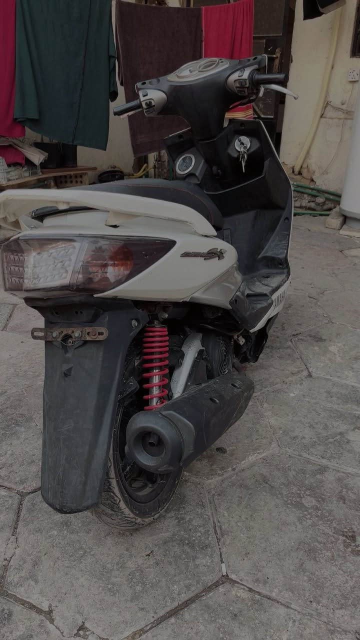 سلام عليكم اخوان دراجه سكنس فحل نوزل كفاله عامه كفاله كامه برغي ممفوتح بيه اكفلك مكينه وكهراباء مده الحيات المكينه مكفوله خرررسه ممفتوحه الدراجه نكره بكل وقت سحبه فوللل معدل شكاكي شرط اله تحفر التبليط ابلاديه منل طول للطون سعره مليون 💸وبيه مجال شي قليل مكاني بغداد الكراده رقمي ***********
