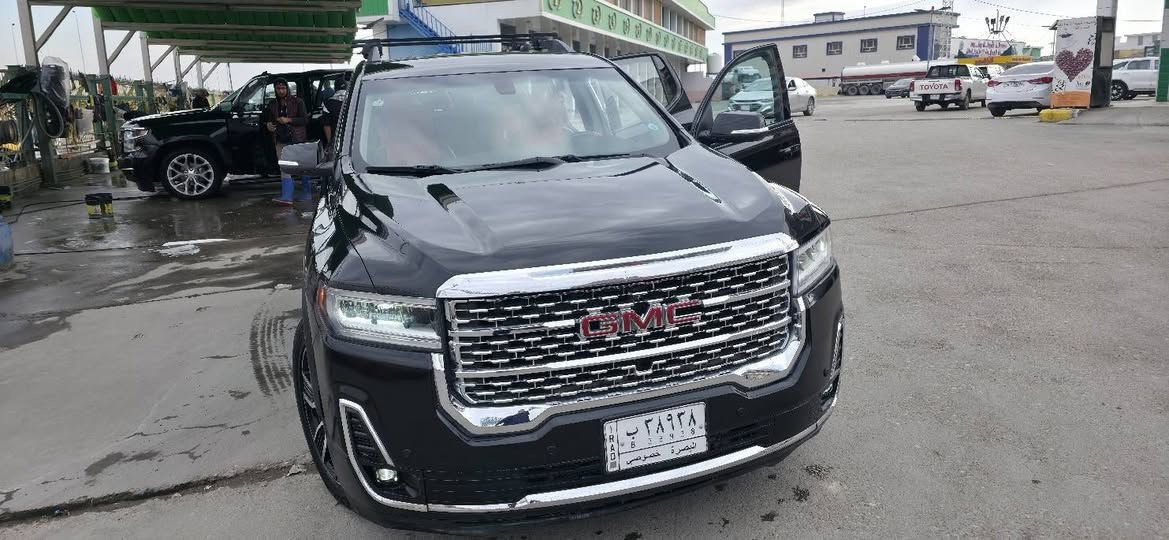 السلام عليكم
جمسي اكاديا2021 فول/عده الفتحه مواصفات DENALi اعلى فئة وارد امريكي  بنيد وجاملغ فقط بدون ايرباك رقم بصره بأسمي وكالة او تحويل مضمون  
المواصفات : بصمة /  كامرات / جلد / تشغيل عن بعد 
جنطة كهرباء / كشنات منفصل / كشنات تدفئة / كشنات خلفية تدفئة / تدفئة ستيرن / كراسي كهرباء / خرن ميموري / ستيرن كهرباء / كير دكم/ هندبريك دكمة / حساس امامي / حساس خلفي / اوتو ستار / رادار امامي / رادار خلفي / داتو شو    LED امامي / LED خلفي / شاشة ديجتال  / 7 راكب / 3 قطع تبريد / محرك V4 سلندر /حجم مكينه 2500 بدون تيربو 
ماشية 60 الف ميل / سستم سماعات / رقم بصره / ***********
