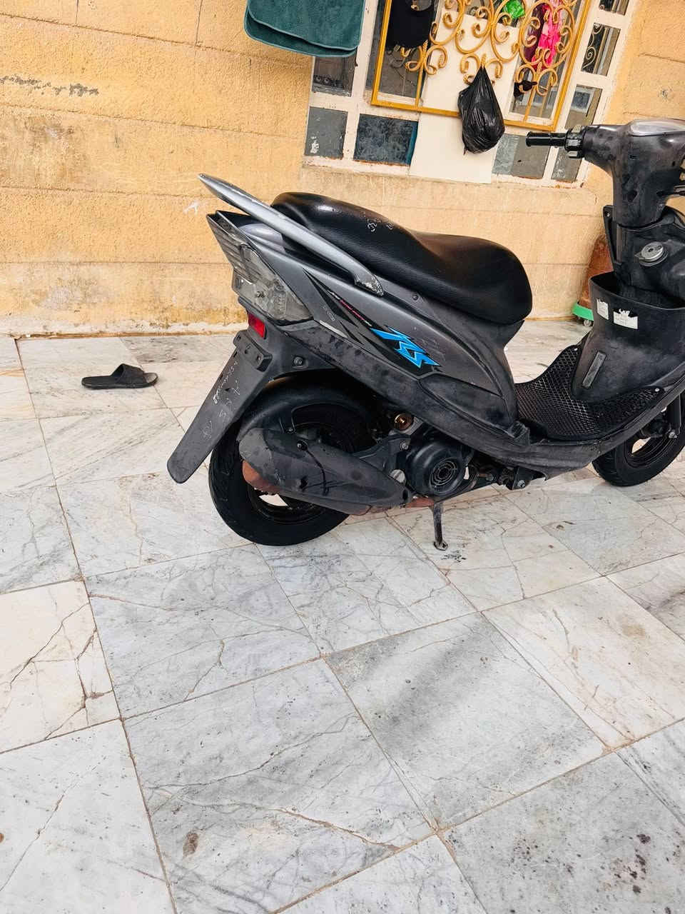 دراجه للبيع مكفوله كفاله عامه من كلشي دراجه رمبه جديده غراضه كلهه شغاله السعر ٩٠٠


**إذا كنت صاحب هذا الإعلان وتريد حذفه لأي سبب، رجاءا أرسل رسالة إلى الدعم الفني**