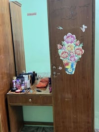 جربايه • المندر • ميز تواليت