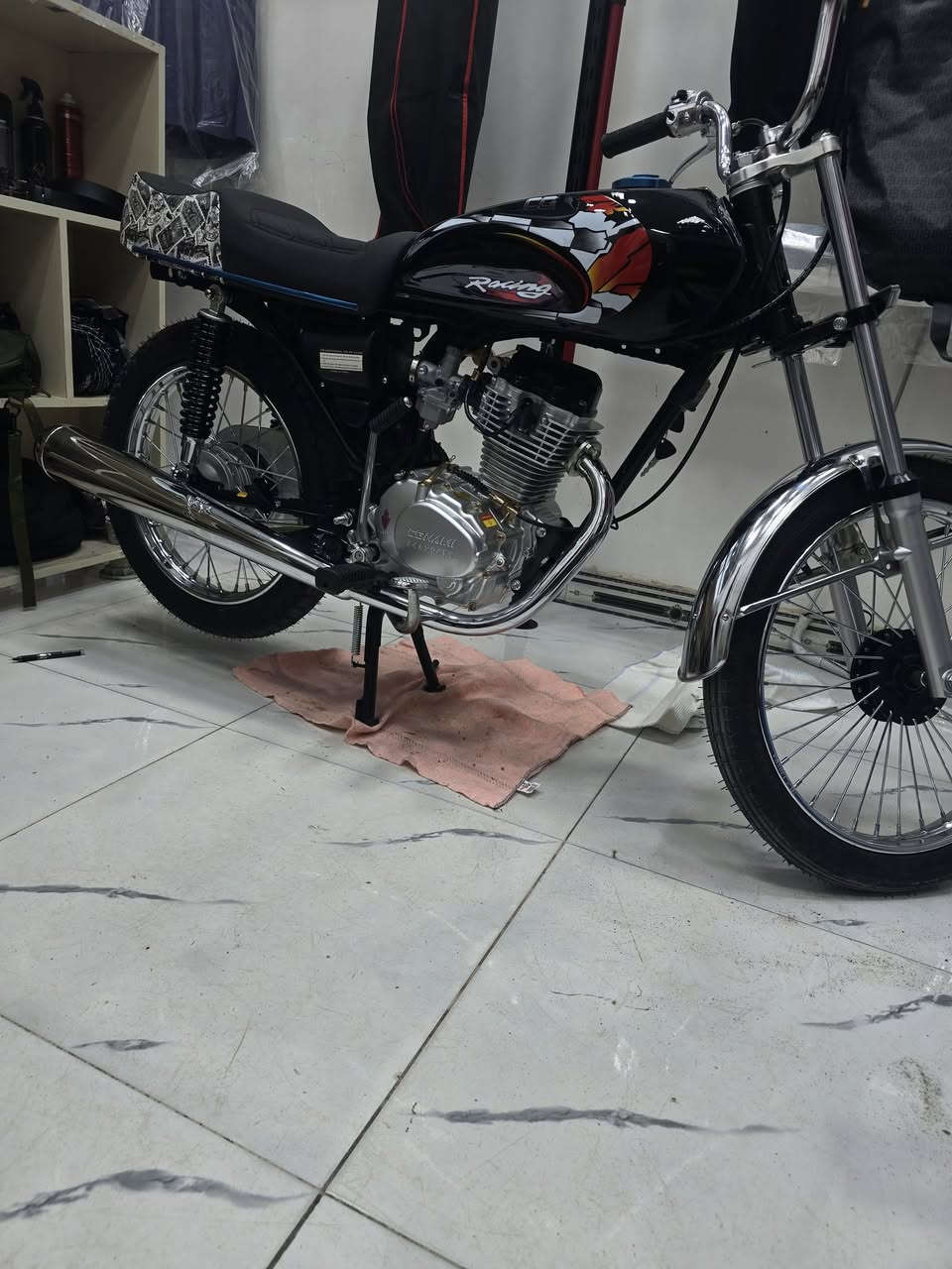 دراجه ايراني مكينه سيجي نامه شاصي اوراق سكنر بعدهي عل سحك صار يومين من نازله للشارع كفاله عامه من لويل للويل سعر 850 وبيهة مجال عنوان بصرا ابو خصيب رقم *********** موجود
