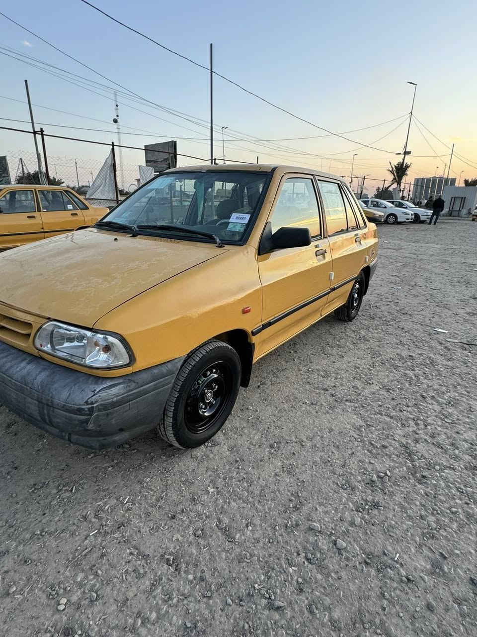 سلام عليكم سايبه للبيع موديل ٢٠١٢ كير محرك كفاله لا ضربه ولا صبغ ولا تبديل شواصي جدد مصفره هيئه وغرامه تحويل مباشر تعهد برقم وتحويل تأخذ صافي سعر ٢٧ وبيها مجال تصل وتدلل ‭٠٧٧٦ ٠٨٣ ٠٩٩٠‬ مكاني بغداد
