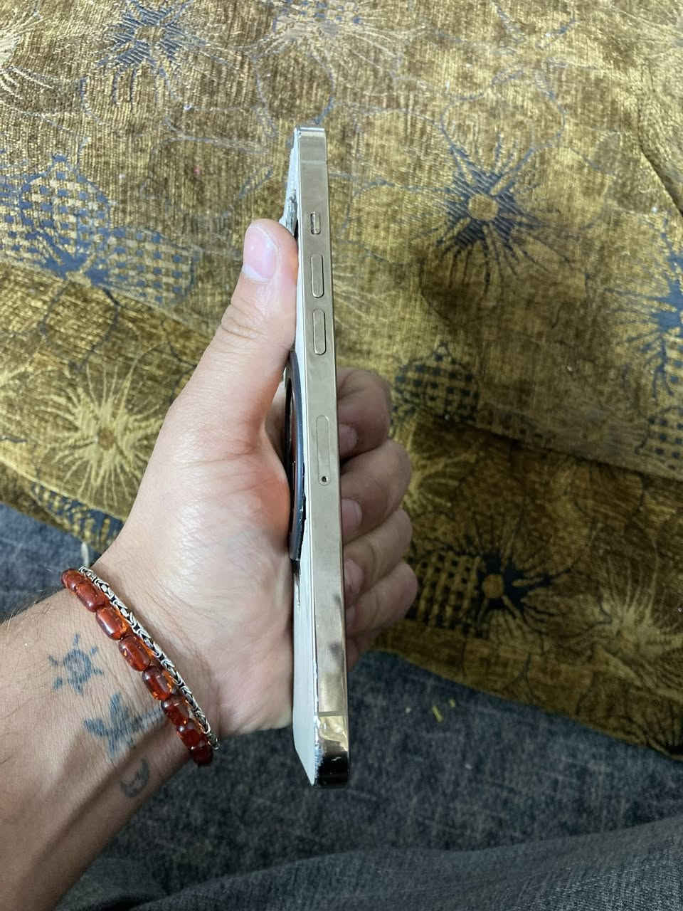 اليوم تفليش اسعار
ايفون 12 برو ماكس ذاكره 256 نموذج m الجهاز امبدل فقط بطاريه والسماعه الجوه واكفه الجهاز شرق اوسط مو امريكي والباقي شوفه عينكم يرادله ضهر والكلاس بي فطر كلش كلش اصغير وما امئثر  السعر 190 وبي مجال بسيط 

مكاني بغداد حي الاعلام شارع البداله 

***********

وتساب
